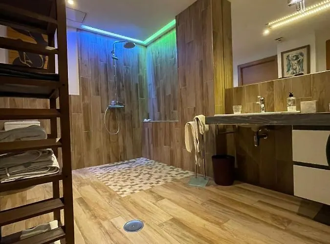 Grande 2 Y Terraza *